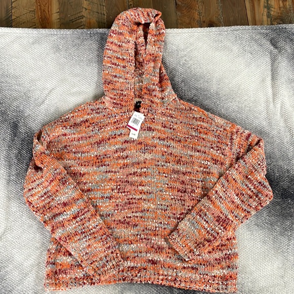 belk Tops - NWT multi-colored sweater hoodie - Sz L Large